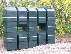 Titan Olietank